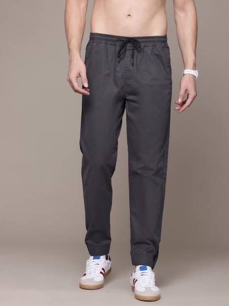 Roadster Regular Fit Men Black Trousers