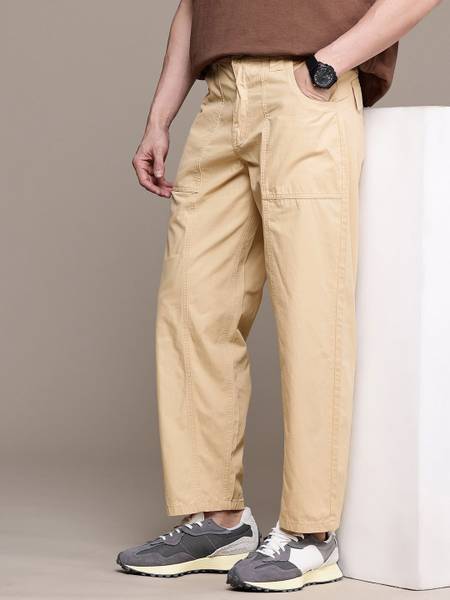WROGN Loose Fit Men Beige Trousers
