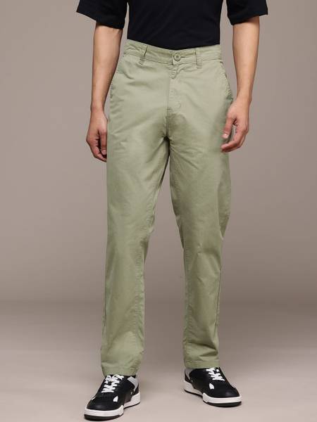 Roadster Regular Fit Men Green Trousers
