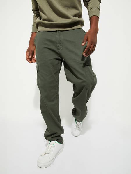 MAX URB_N Regular Fit Men Green Trousers