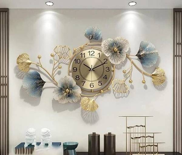 ARS Handicrafts Stylish Luxury Designer Gingo Leaf Antique Analog Silent Clock