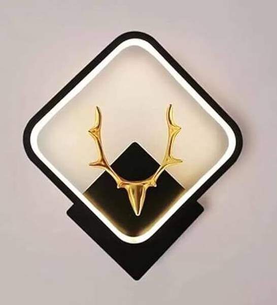Trust Ware Wallchiere Wall Lamp With Bulb