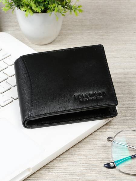 Teakwood Leathers Men Casual Black Genuine Leather Wallet