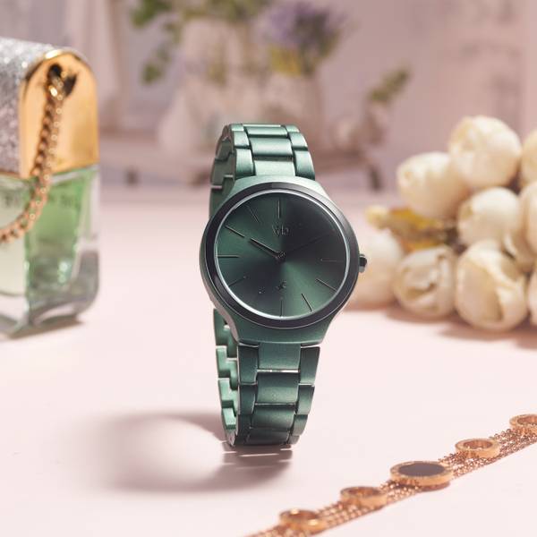 Fastrack Vyb Slayer Green Dial Green Strap Analog Watch For