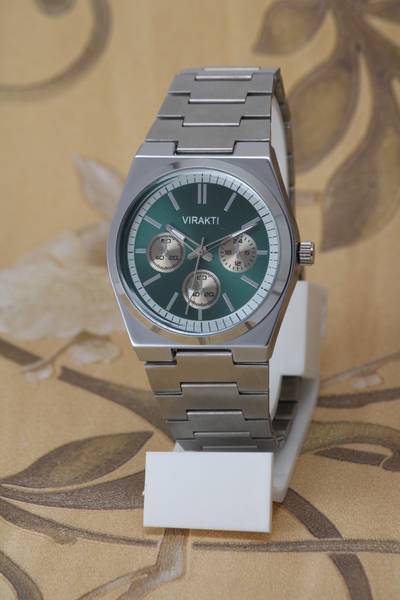 VIRAKTI Edition Limited Attractive Casual Look Green Dial Stainless Steel Strap Quartz Limited Edition Attractive Casual Look Green Dial Stainless Ste...