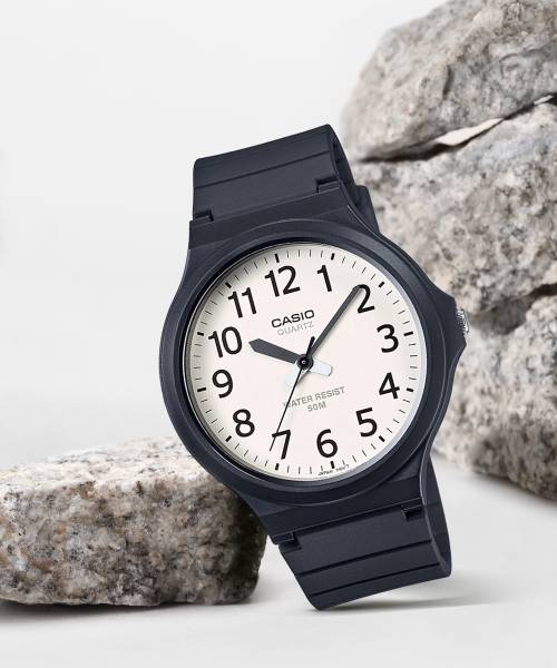 A1909 (MW-240-7BVDF) Youth Analog Analog Watch  - For Men