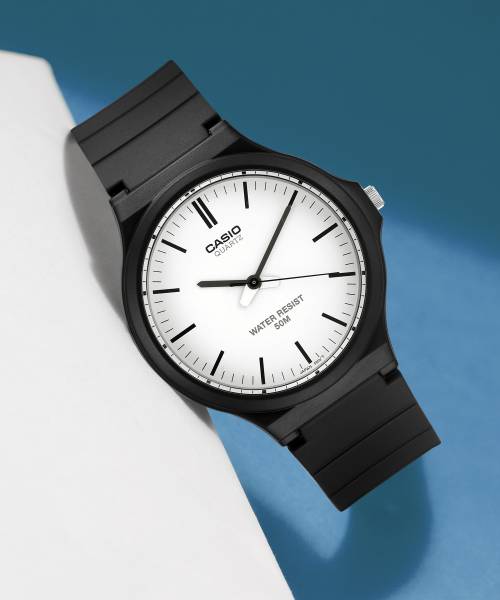 Youth analog clearance watch