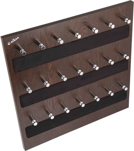 Anikaa Key Holders At Best