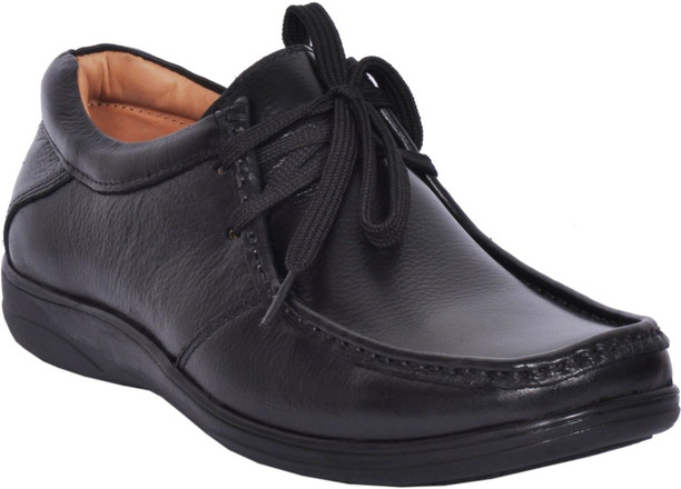 zoom shoes price in india