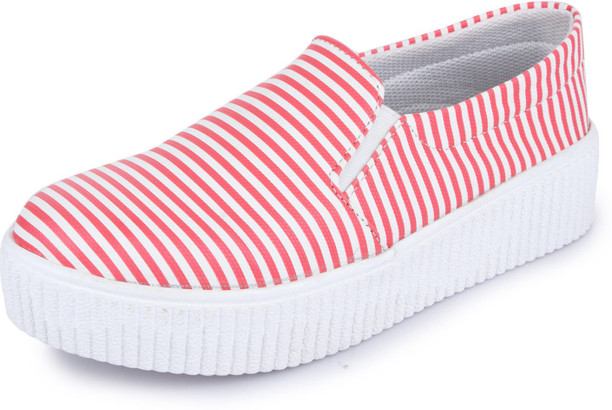 trase footwear
