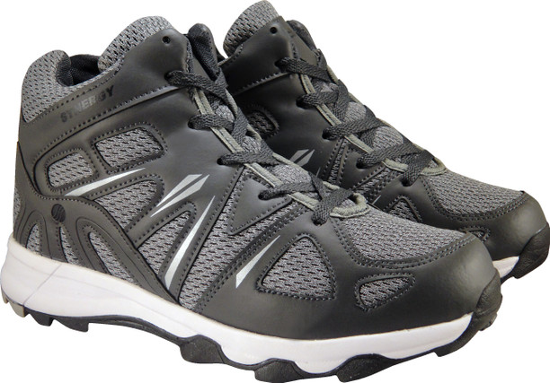 action sports shoes