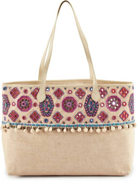 Sophia Visconti Handbags Online At Sophia Visconti Shoulder Bag