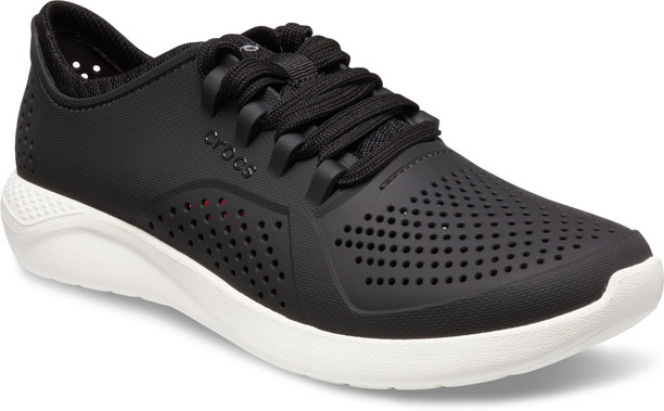 crocs women's tennis shoes