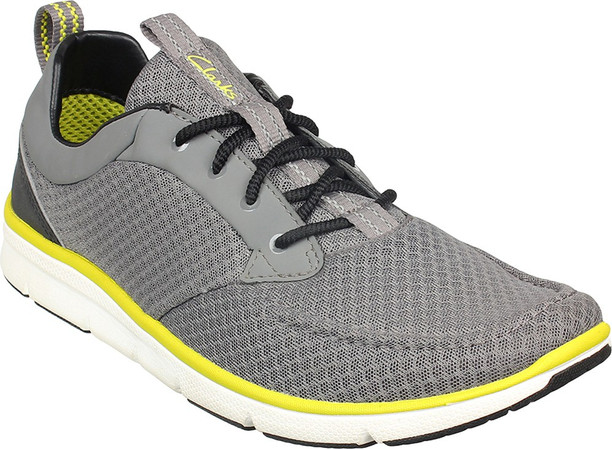 clarks sneakers mens yellow