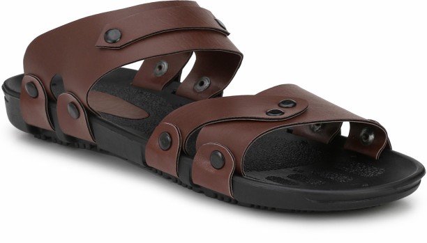 Fentacia Sandals Floaters - Buy 