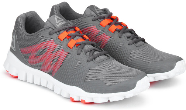 flipkart sports shoes reebok