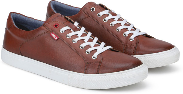 levis bass mid sneakers