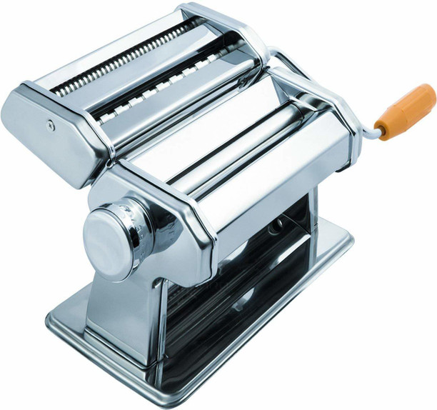 making pasta machine