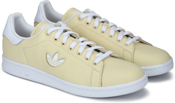 adidas originals shoes flipkart