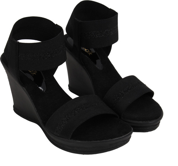 catwalk heels flipkart