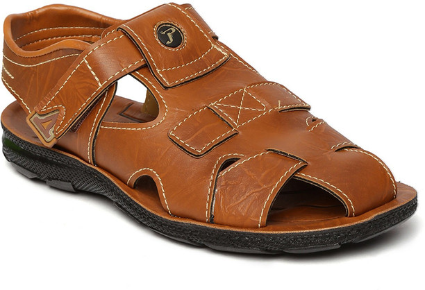 paragon gents chappals