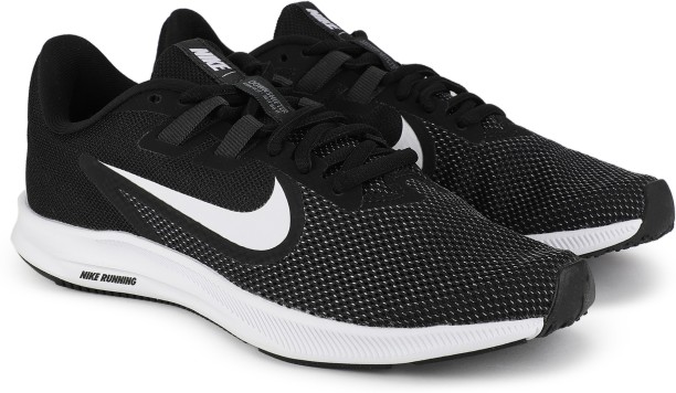 flipkart nike shoes sports