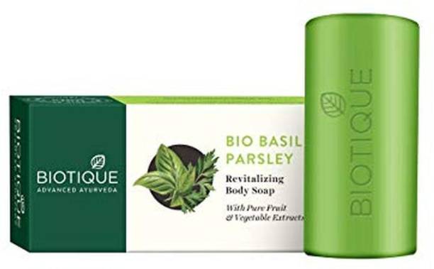 BIOTIQUE Bio Basil and Parsley Revitalizing Body Soap Epic ` (150 g)