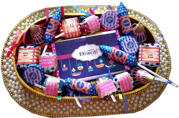 Swankit's Homemade Assorted Crackers Chocolate in a beautiful pearl tray Bars