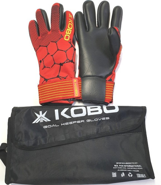 football gloves flipkart