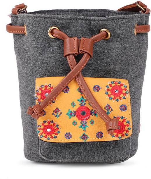 Chumbak Bags Wallets Belts Buy Chumbak Bags Wallets Belts Online at