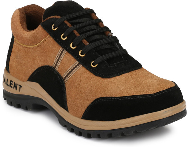 light and comfortable safety shoes