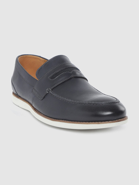 clarks navy blue loafers