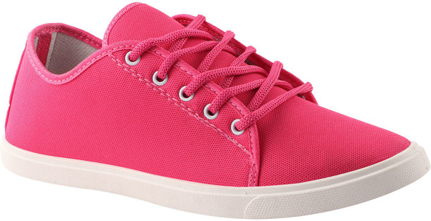 Female sneakers 219 clearance