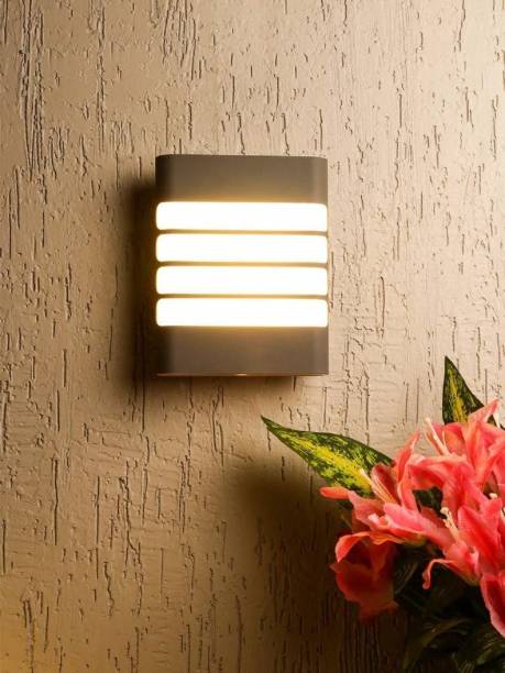 SIGNOTECH Wallchiere Wall Lamp With Bulb