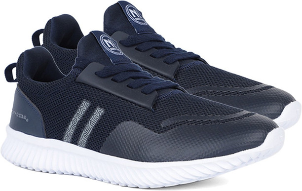 north star running shoes
