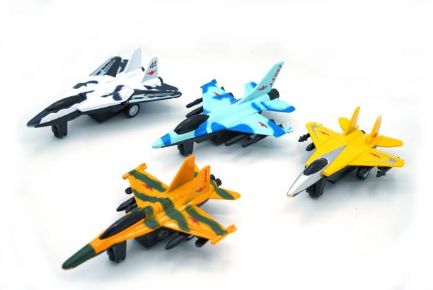 Toyshack 4 Pull Back Airplane / Jet / Metal Die Cast Gift pack Set Toy for Kids