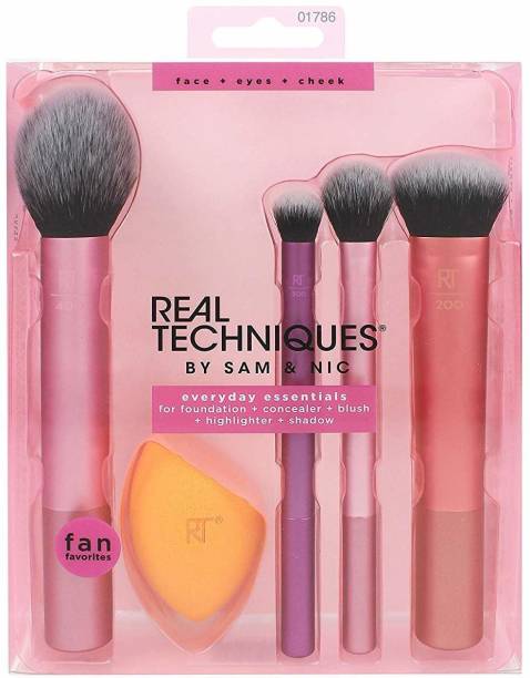 Real Techniques Everyday Essentials Makeup Brush Set (Set Of 5)