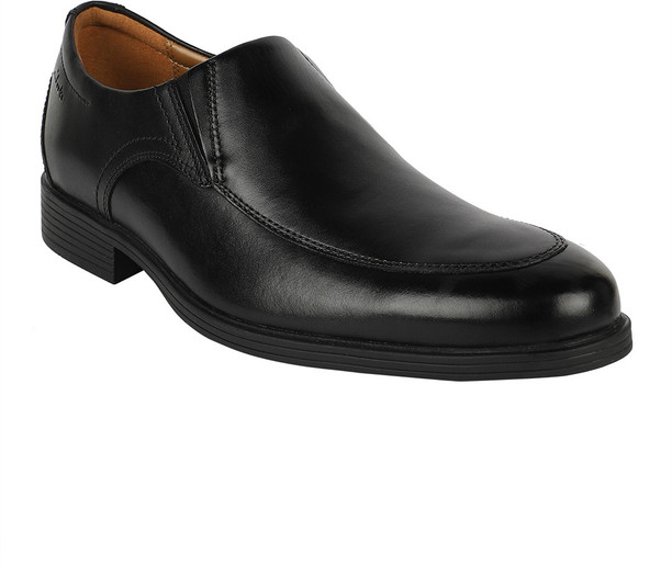 black clarks shoes