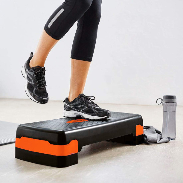 foot stepper exercise machine