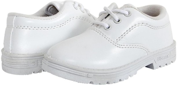 flipkart school shoes