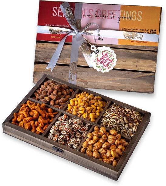 HyperFoods RawFruit Mix Dry Fruit Combo Pack | Roasted Dry Fruit Gift Pack Dark Wood Dry Fruit Tray | Happy New Year Gift Hampers for Corporates Friends & Relatives