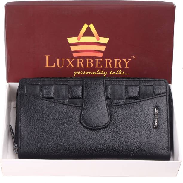 Casual, Formal, Party Black  Clutch Price in India