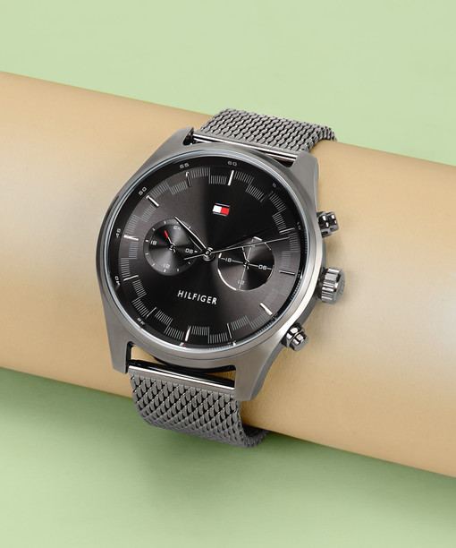 tommy hilfiger wrist watch