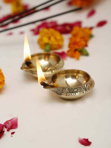 DreamKraft Brass Diwali Kuber Deepak (Diya Oil Lamp) For Puja Home Decor Brass (Pack of 2) Table Diya Set