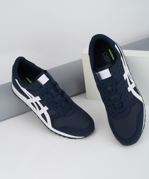 casual shoes asics