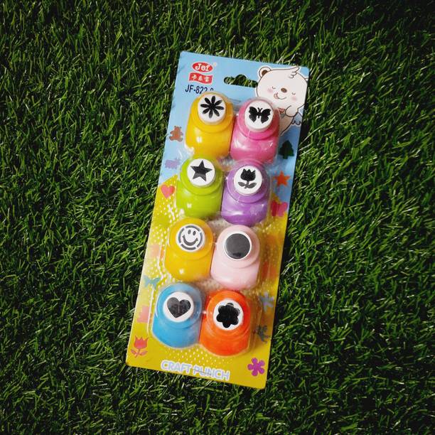 Arbitrary Hub Big Size Plastic & Metal DIY Art & Craft Punch Kit for School Projects Pack of 8 Different Cute Designs Punches & Punching Machines