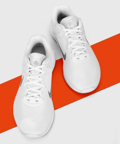 nike sports shoes on flipkart