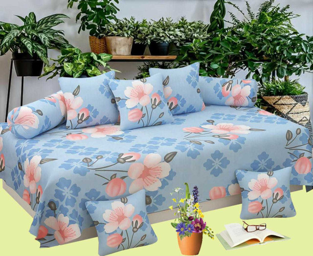 diwan cot bed and pillows