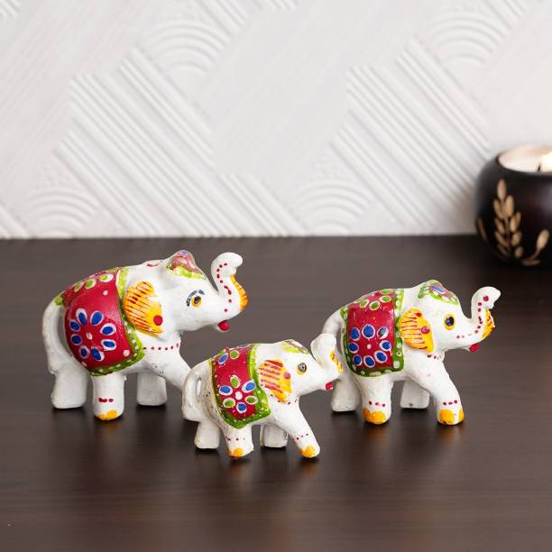 Dinine Craft Hand Crafted Set of 3 idol Elephant For Decoration And Gift Purpose Decorative Showpiece Decorative Showpiece, Paper Mache Elephant Showpiece Set of 3, Handmade Product for Decorative Purpose Decorative Showpiece  -  4 cm