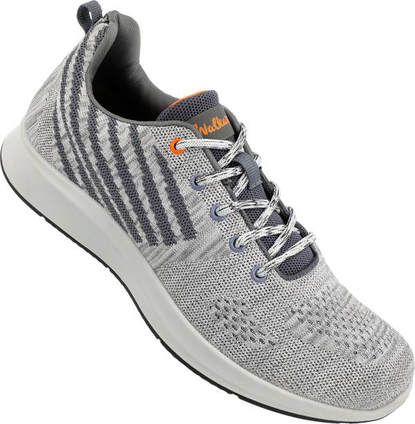 walkaroo shoes flipkart